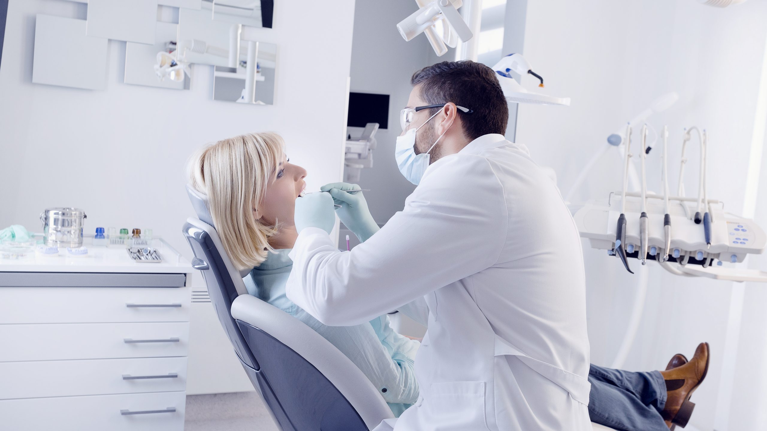 Dentist in Arlington Heights, IL